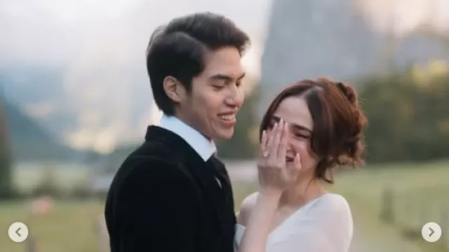 Syifa Hadju Dilamar El Rumi, Deswita Maharani Menangis - GenPI.co