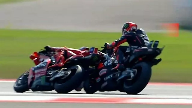 Tabrak Marc Marquez, Bezzecchi Dihukum FIM Jelang MotoGP Australia 2025 - GenPI.co Tabrak Marc Marquez, Bezzecchi Dihukum FIM Jelang MotoGP Australia 2025 - GenPI.co