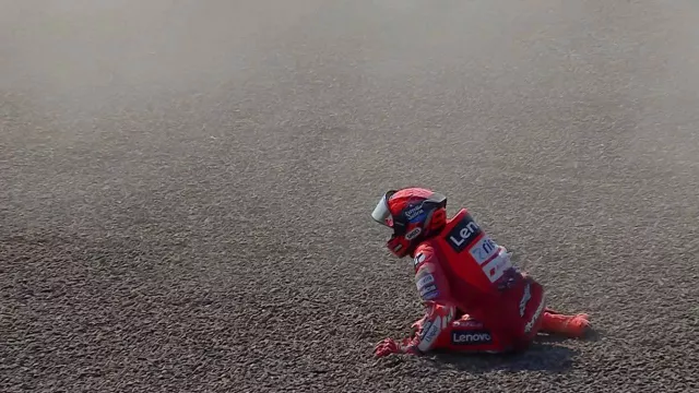 Cedera Bahu, Marc Marquez Dipastikan Absen Hingga Akhir MotoGP 2025 - GenPI.co Cedera Bahu, Marc Marquez Dipastikan Absen Hingga Akhir MotoGP 2025 - GenPI.co