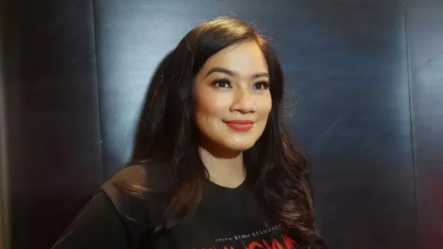 Trik Titi Kamal Cegah Bosan di Lokasi Syuting Film, Bercanda Receh - GenPI.co