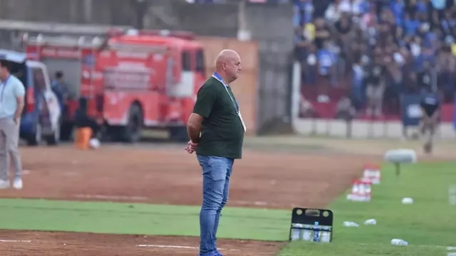 Persib Bandung Mulai Geber Latihan, Bersiap Lawan PSBS Biak - GenPI.co