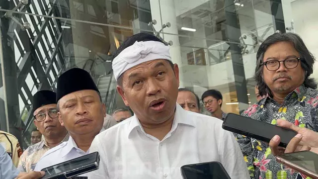 Dedi Mulyadi Nilai Pemotongan Dana TKD Harus Dijalankan, Tanpa Diprotes - GenPI.co Dedi Mulyadi Nilai Pemotongan Dana TKD Harus Dijalankan, Tanpa Diprotes - GenPI.co
