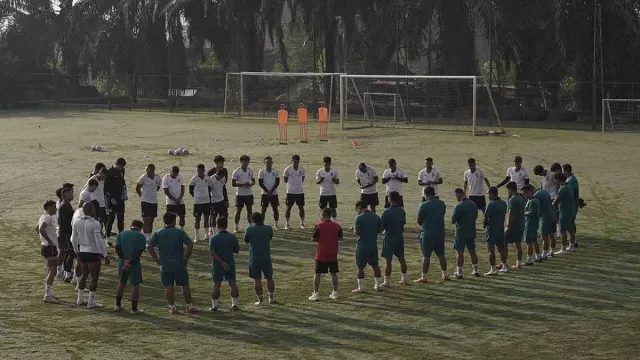 Persis Solo vs Malut United, Laskar Kie Raha Geber Latihan di Yogyakarta - GenPI.co