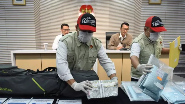 Lacak Aliran Dana Korupsi Mesin EDC BRI, KPK Periksa Peran Para Saksi - GenPI.co