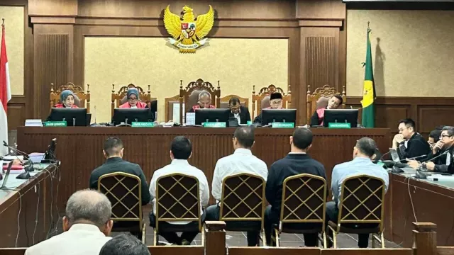 Anak Riza Chalid Didakwa Raup Untung Rp3,07 Triliun dari Sewa Kapal dan Tangki BBM - GenPI.co