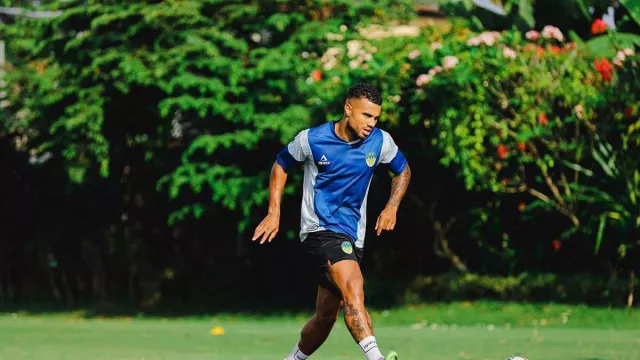 Persita Tangerang vs PSIM Yogyakarta, Laskar Mataram Tak Diperkuat Anton Fase - GenPI.co Persita Tangerang vs PSIM Yogyakarta, Laskar Mataram Tak Diperkuat Anton Fase - GenPI.co