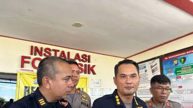 10 Korban Kebakaran Kapal Tanker di Batam Teridentifikasi, Lewat Sidik Jari - GenPI.co 10 Korban Kebakaran Kapal Tanker di Batam Teridentifikasi, Lewat Sidik Jari - GenPI.co