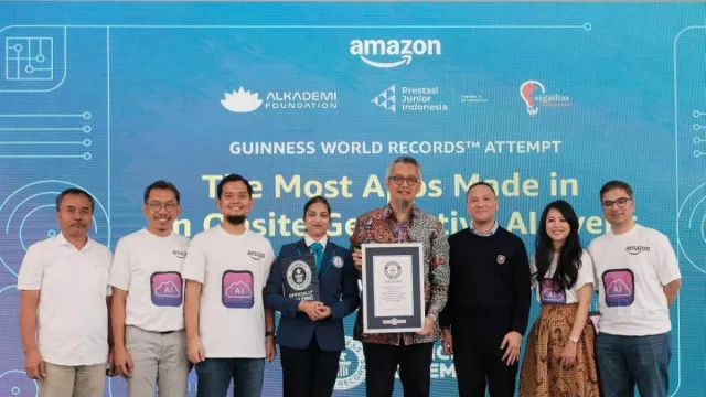 Lebih dari 10.000 Aplikasi AI Diciptakan, Amazon dan Pelajar Jabar Ukir Rekor Dunia - GenPI.co Lebih dari 10.000 Aplikasi AI Diciptakan, Amazon dan Pelajar Jabar Ukir Rekor Dunia - GenPI.co