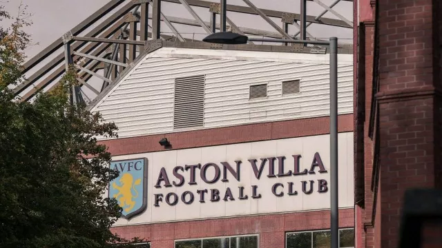 Fans Klub Israel Maccabi Tel Aviv Dilarang Datang ke Markas Aston Villa - GenPI.co