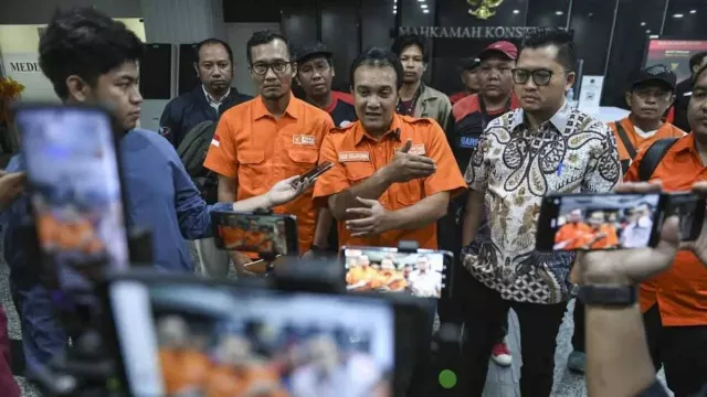 Partai Buruh Desak DPR RI Percepat Bahas Revisi UU Pemilu, Seusai Putusan MK - GenPI.co Partai Buruh Desak DPR RI Percepat Bahas Revisi UU Pemilu, Seusai Putusan MK - GenPI.co