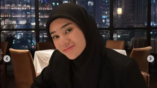 Clara Shinta Kecewa Suami Sering Tinggalkan Rumah saat Ada Masalah - GenPI.co Clara Shinta Kecewa Suami Sering Tinggalkan Rumah saat Ada Masalah - GenPI.co