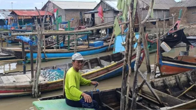 1 Nelayan Tewas, 1 Hilang Dihantam Gelombang Tinggi di Sergai Sumut - GenPI.co 1 Nelayan Tewas, 1 Hilang Dihantam Gelombang Tinggi di Sergai Sumut - GenPI.co