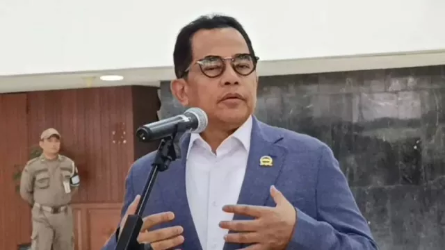 Sekjen DPR RI Indra Iskandar Diperiksa Kasus Rumah Jabatan, KPK Hitung Kerugian - GenPI.co Sekjen DPR RI Indra Iskandar Diperiksa Kasus Rumah Jabatan, KPK Hitung Kerugian - GenPI.co
