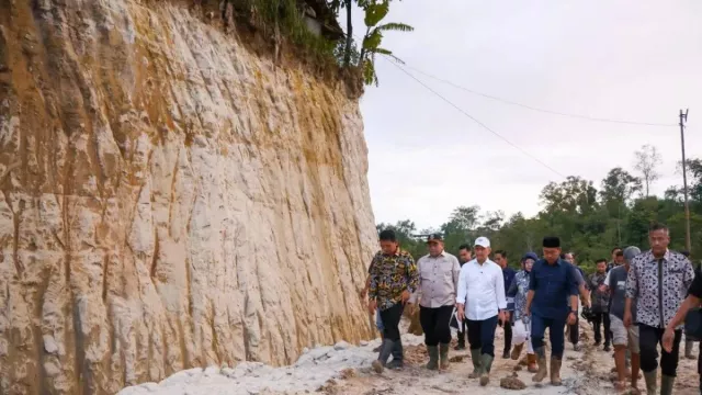 Tak Ada Izin Tak Bayar Pajak dan CSR - GenPI.co  Tak Ada Izin Tak Bayar Pajak dan CSR - GenPI.co