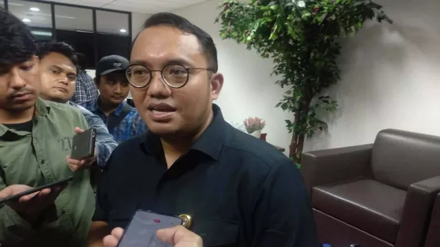 Pemerintah Usul Biaya Haji 2026 Rp88,4 Juta, 62 Persen Ditanggung Jemaah - GenPI.co Pemerintah Usul Biaya Haji 2026 Rp88,4 Juta, 62 Persen Ditanggung Jemaah - GenPI.co