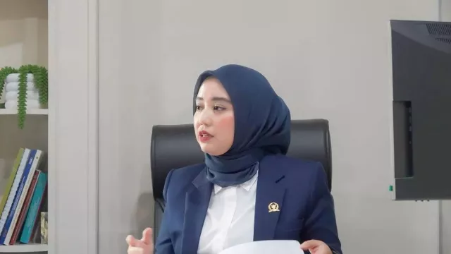 DPR RI Dorong Pemerintah Bentuk Regulasi Turunan Umrah Mandiri - GenPI.co DPR RI Dorong Pemerintah Bentuk Regulasi Turunan Umrah Mandiri - GenPI.co