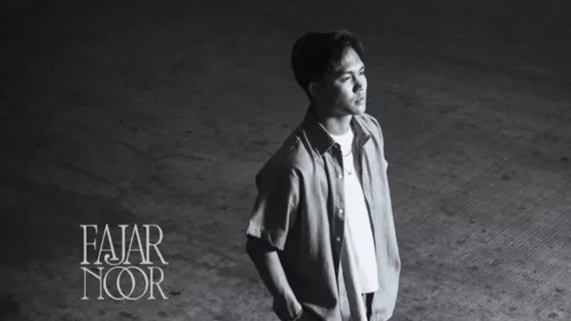 Ceritakan Kisah Pribadi, Lagu Baru Fajar Noor Penuh Emosi - GenPI.co Ceritakan Kisah Pribadi, Lagu Baru Fajar Noor Penuh Emosi - GenPI.co