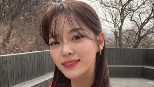 Kim Se Jeong Terkesan Akting Kang Tae Oh, Sangat Menggemaskan - GenPI.co Kim Se Jeong Terkesan Akting Kang Tae Oh, Sangat Menggemaskan - GenPI.co