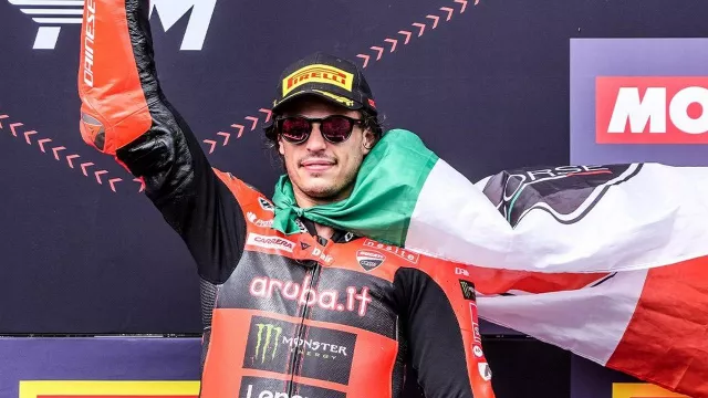 Ducati Pilih Bulega untuk Gantikan Marquez Pada 2 Seri Terakhir MotoGP 2025 - GenPI.co Ducati Pilih Bulega untuk Gantikan Marquez Pada 2 Seri Terakhir MotoGP 2025 - GenPI.co