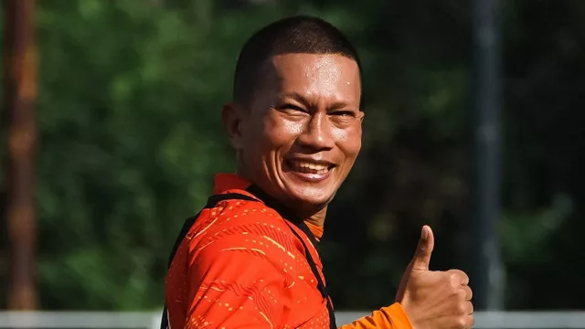 Ismed Sofyan Nilai Pelatih Lokal Layak Latih Timnas Indonesia - GenPI.co Ismed Sofyan Nilai Pelatih Lokal Layak Latih Timnas Indonesia - GenPI.co