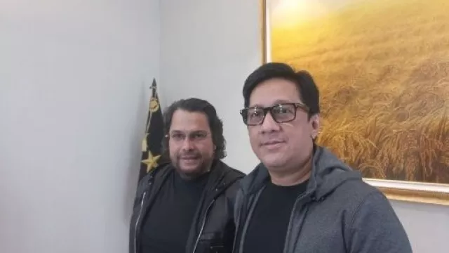 Kisah di Balik Andre dan Erin Taulany Cerai, Mediasi Sampai 7 Kali - GenPI.co Kisah di Balik Andre dan Erin Taulany Cerai, Mediasi Sampai 7 Kali - GenPI.co