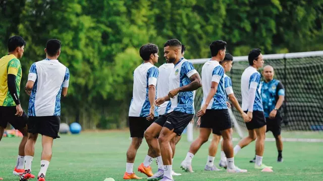 PSIM Yogyakarta vs Persik Kediri, Anton Fase Siap Tambah Ketajaman Laskar Mataram - GenPI.co PSIM Yogyakarta vs Persik Kediri, Anton Fase Siap Tambah Ketajaman Laskar Mataram - GenPI.co