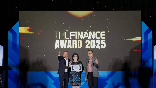 Dukung Pertumbuhan Ekonomi Inklusif, Indodana Finance Raih Penghargaan The Finance Awards 2025 - GenPI.co Dukung Pertumbuhan Ekonomi Inklusif, Indodana Finance Raih Penghargaan The Finance Awards 2025 - GenPI.co