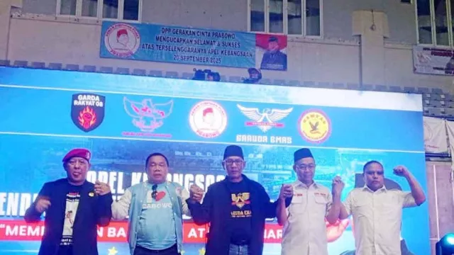 Sukarelawan Prabowo Sebut Tak Ada Urgensi Presiden Hadir di Kongres ProJo - GenPI.co Sukarelawan Prabowo Sebut Tak Ada Urgensi Presiden Hadir di Kongres ProJo - GenPI.co