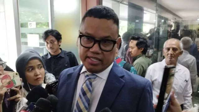 MKD Sebut Uya Kuya Jadi Korban Hoaks, Statusnya di DPR RI Dipulihkan - GenPI.co