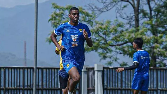 Tanpa Rasa Takut, Persib Bandung Bidik Kemenangan di Malaysia - GenPI.co