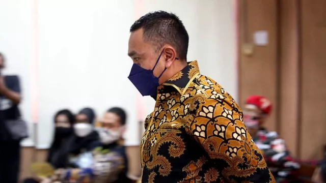 Putusan MKD DPR RI Terhadap Legislator Pelanggar Etik Disebut Hanya Memainkan Publik - GenPI.co