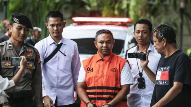 Rumah Dinas Gubernur Riau dan Sejumlah Lokasi Digeledah, KPK Tegaskan Transparansi - GenPI.co