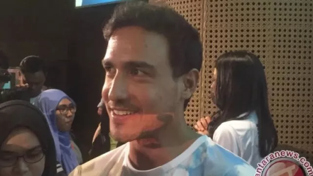 Digosipkan Selingkuh, Hamish Daud Tidak Bermaksud Membuat Kesalahan - GenPI.co