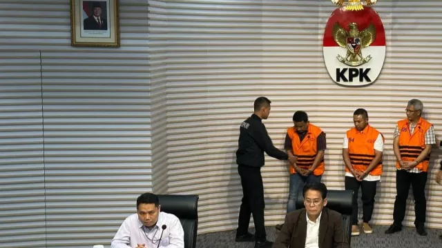 Dana Pemerasan Disimpan Tenaga Ahli, Dipakai Gubernur Riau ke London dan Brasil - GenPI.co