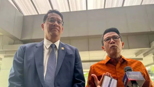 Mukhamad Misbakhun Dukung Menkeu Purbaya Soal Rokok Ilegal, Negara Bisa Diuntungkan - GenPI.co