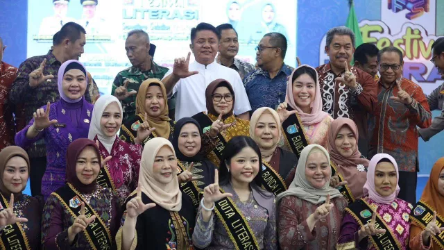 Duta Literasi Sumsel Ratu Tenny Dorong  Literasi Jadi Budaya dan Jati Diri - GenPI.co