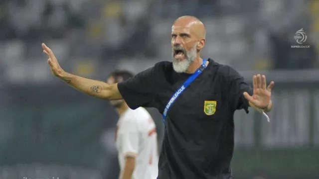 Eduardo Perez Belum Menyerah di Persebaya Surabaya, Pilih Fokus Derbi Jatim - GenPI.co