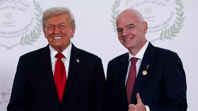 Puji Donald Trump, Gianni Infantino Dituduh Langgar Netralitas FIFA - GenPI.co