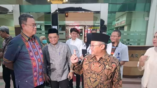 13 Korban Ledakan SMAN 72 Jakarta Masih Dirawat di RSIJ, 2 dalam Perawatan Intensif - GenPI.co