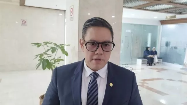 Dave Laksono Minta Pemerintah Bersikap Jika Ledakan SMAN 72 Dipicu Gim Online - GenPI.co