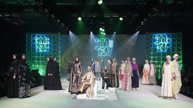 UMKM Sumbang 37 Persen Transaksi JMFW 2026, Bukti Kekuatan Ekonomi Kreatif Nasional - GenPI.co