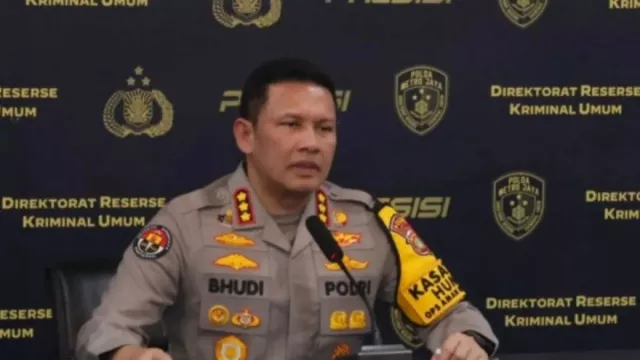 Selesai Periksa Istri Insanul Fahmi, Polda Metro Jaya Minta Publik Sabar - GenPI.co