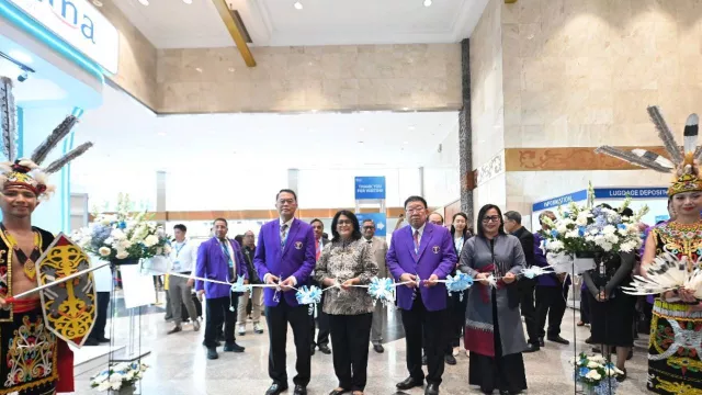 IDEC 2025 Dibuka, 250 Merek Pamerkan Teknologi Gigi Terkini - GenPI.co