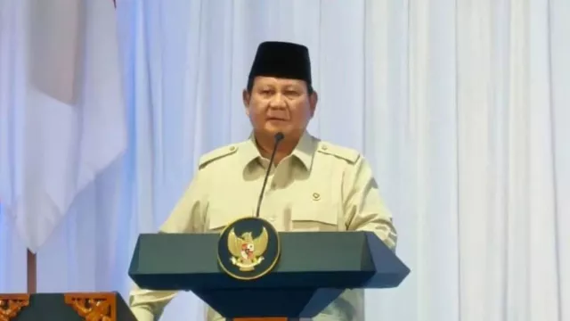 Prabowo Subianto Tak Mempermasalahkan Distribusi Smartboard Molor - GenPI.co