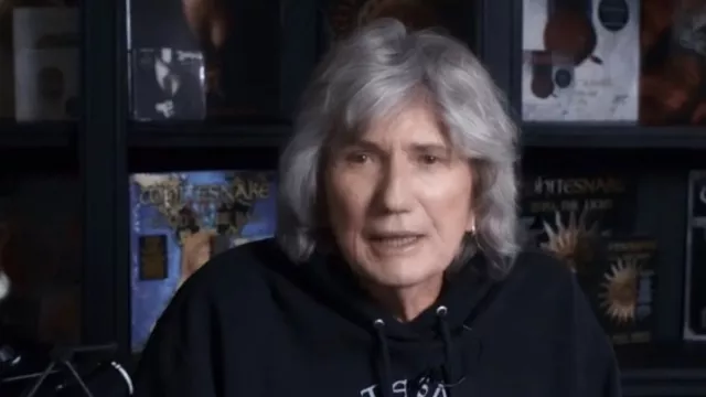 Pensiun dari Musik, Vokalis Whitesnake Berhenti Rawat Wig Singa - GenPI.co