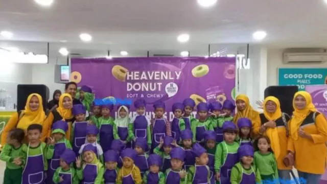Heavenly Donut Gelar Lomba Hias di Sejumlah Supermarket dan Community Partner - GenPI.co