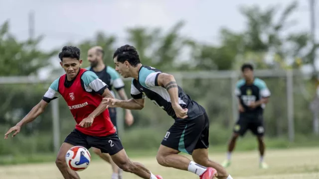 Persebaya Surabaya vs Arema FC, Antusias Catur Pamungkas Sambut Derby Jatim - GenPI.co