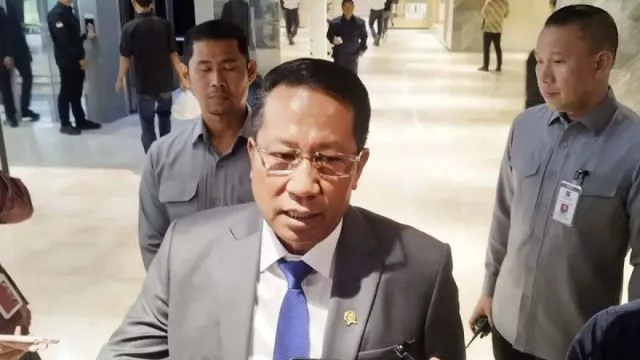 Supratman Sebut Polisi Tak Perlu Mundur Meski Ada Putusan MK soal Jabatan Sipil - GenPI.co