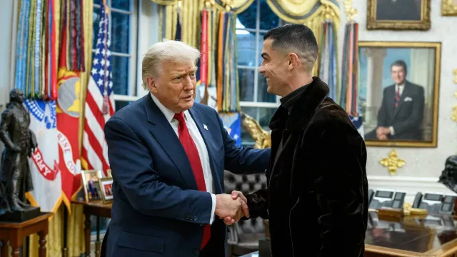 Ronaldo Tersanjung Diundang Donald Trump ke Gedung Putih - GenPI.co