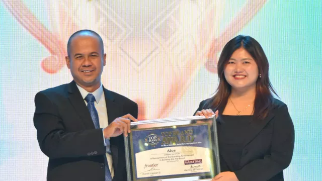 Pecah Rekor, Aice Raih 2 Penghargaan Top Brand 2025 - GenPI.co